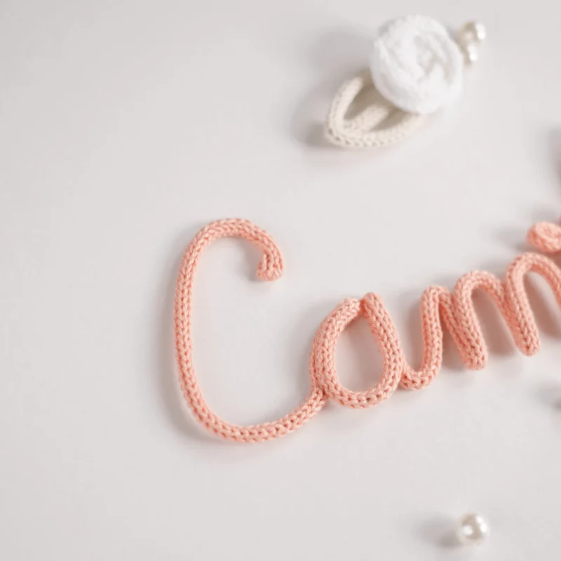 Nome Camila personalizado feito em crochet
