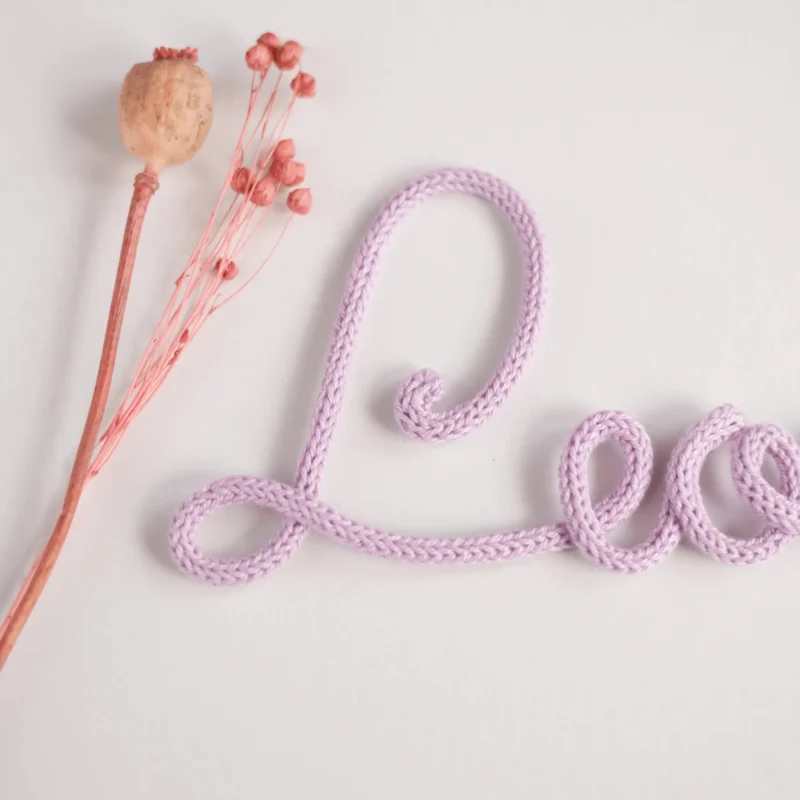Nome Leonor personalizado feito em crochet