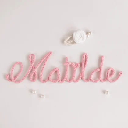 Nome Matilde personalizado feito em crochet