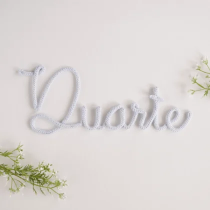 Nome Duarte personalizado feito em crochet