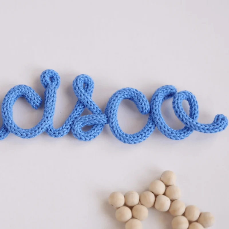 Nome Francisco personalizado feito em crochet