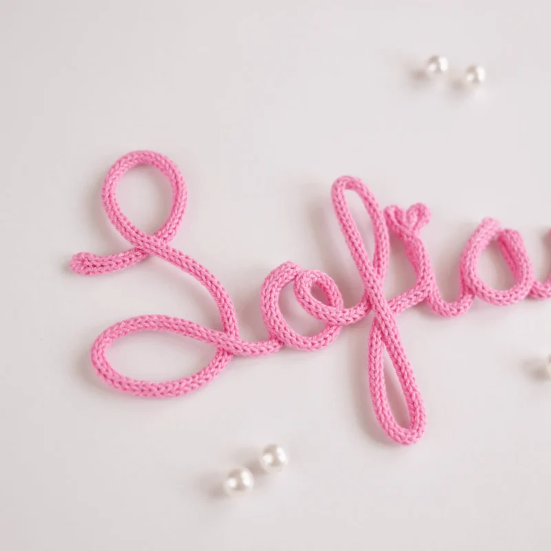 Nome Sofia personalizado feito em crochet