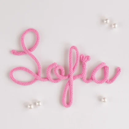Nome Sofia personalizado feito em crochet